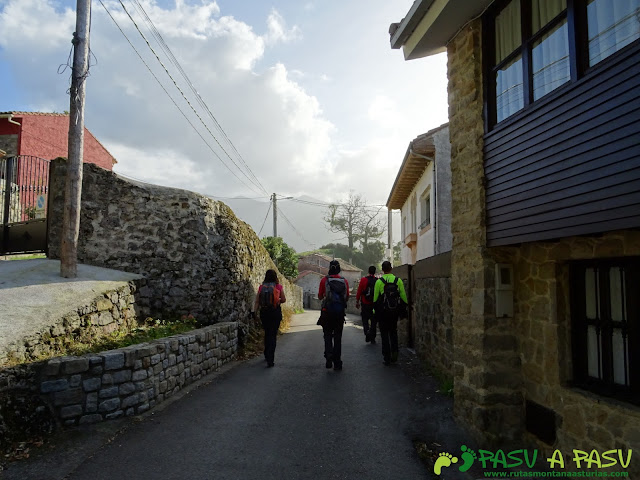 Entrando en la Isla, Colunga