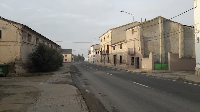 Camino de Santiago de Compostela, Candasnos en Bujaraloz, calle Zaragoza, antigua carretera N-II en Candasnos