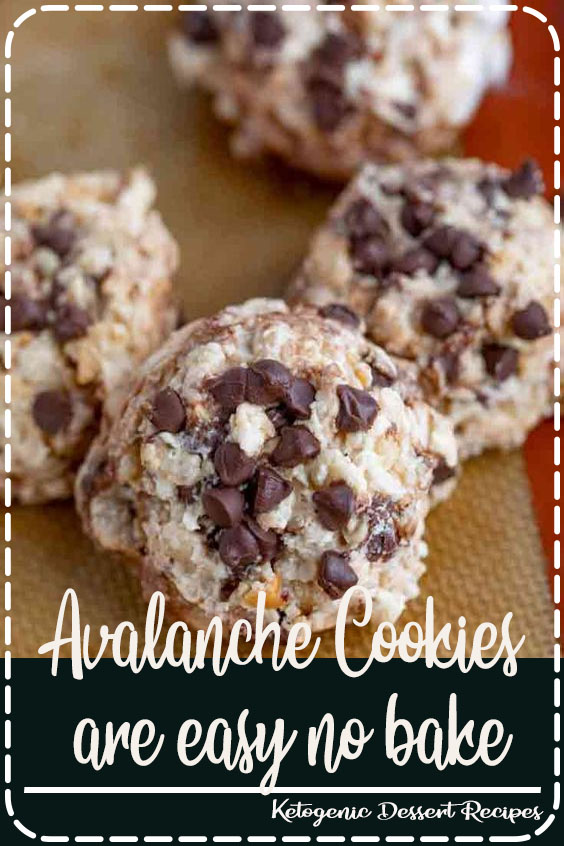 Avalanche Cookies are easy no bake cookies with chocolate chips, peanut butter, white chocolate marshmallows and rice krispies in under 20 minutes! #cookie #cookies #chocolate #chocolatecookies #dessert #baking #christmas #holidays #ricekrispies #dinnerthendessert