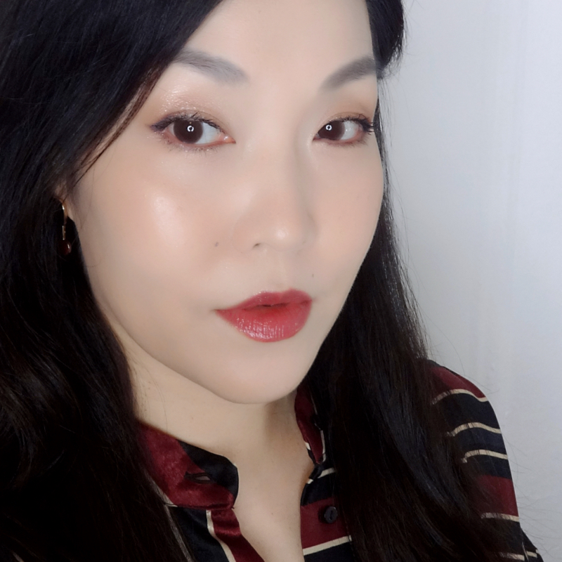 Charlotte Tilbury Exagger-Eyes makeup look