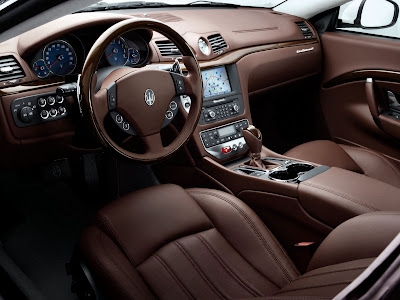 2009 Maserati GranTurismo Interior