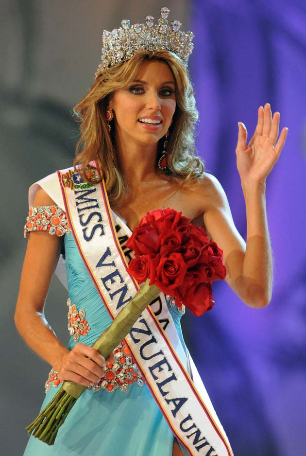 Miss Universe 2011 Contestant MISS VENEZUELA UNIVERSE 2011 Vanessa 