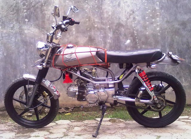 Contoh Gambar dan Foto Modifikasi  Honda  Klasik  Win  100 