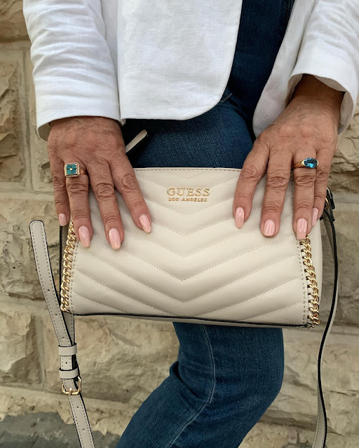 Guess bag and jewelry