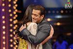 salman and katrina pics on dus ka dum