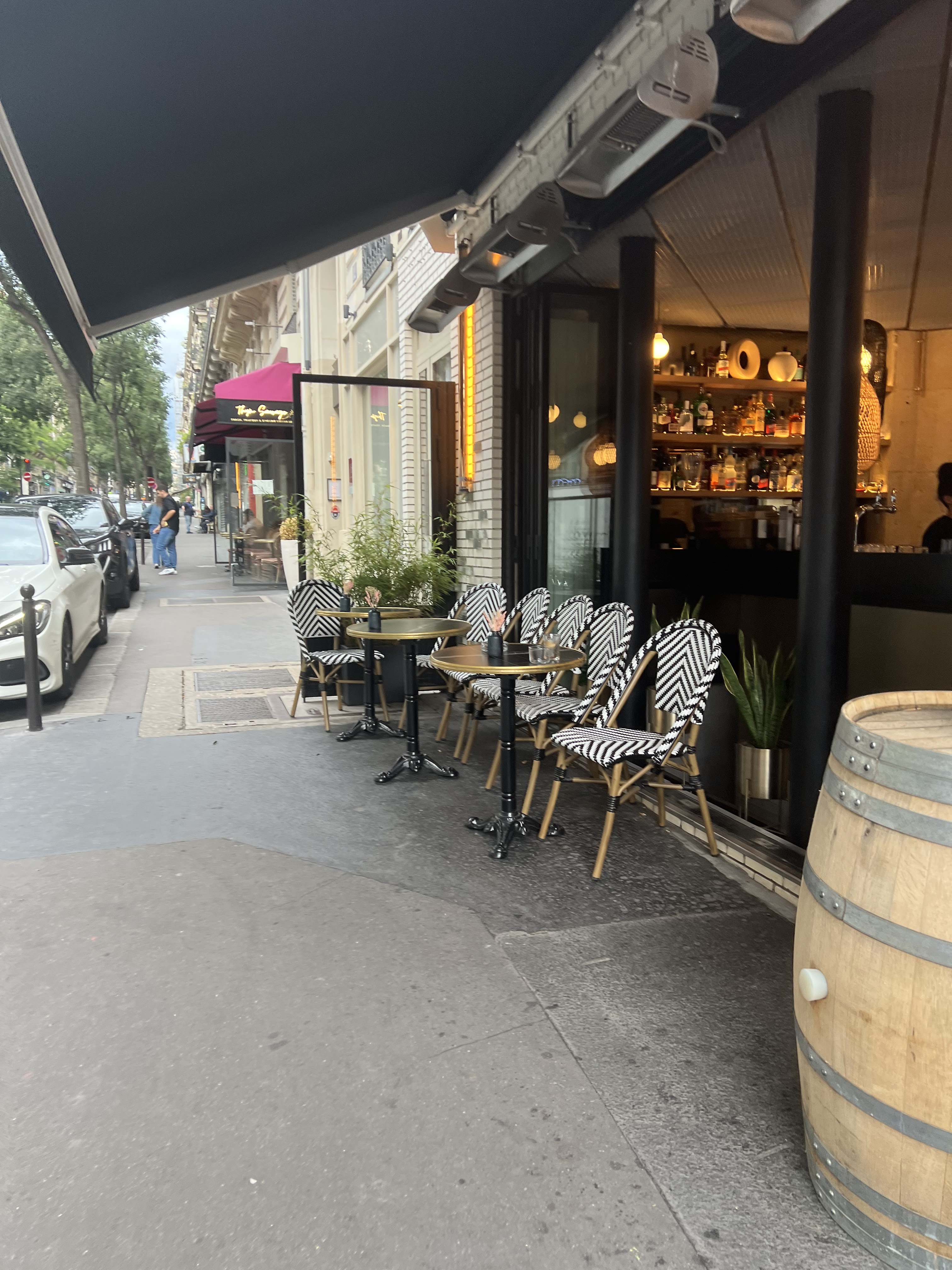 Adrienne Nguyen_Hotel Beige Cafe_Hotel Beige in paris_9th arrondissement