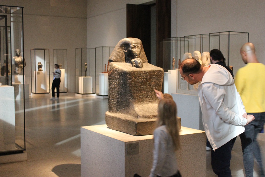 expozice starověkého Egypta v Neues Museum v Berlíně