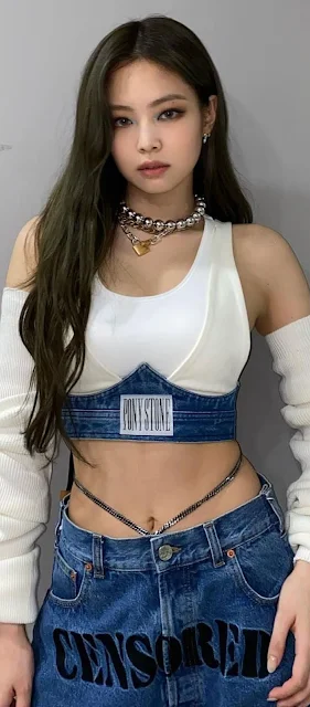 Kim Jennie (김제니) is a member of BLACKPINK from YG Entertainment. Jennie was born in Anyang South Korea but moved to Auckland New Zealand where she lived for more than five years. In 2016, she made her official debut as a member of Blackpink and in November 2018, she debuted as a solo artist with the chart-topping single "Solo".