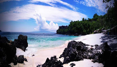 Pantai Padang Kurungan