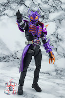 S.H. Figuarts Kamen Rider Buffa Zombie Form 19