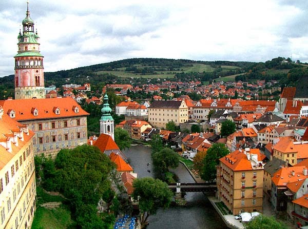 8.) Český Krumlov, Czech Republic - Welcome To The 19 Most Charming Places On Earth. They’re Too Perfect To Be Real.