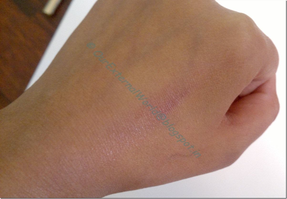 Diana-of-London-09-mystery-purple-eye-and-lipliner-smudged Diana-of-London-09-mystery-purple-eye-and-lipliner-smudged