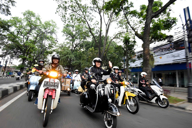 Aher "Ngabuburide" Bersama Ustaz Hanan Attaki dan Ribuan Pemuda Hijrah