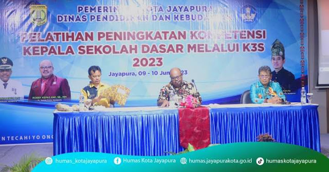 Robby Kepas Awi Buka Pelatihan Kompetensi Kepala Sekolah Dasar melalui Program K3S