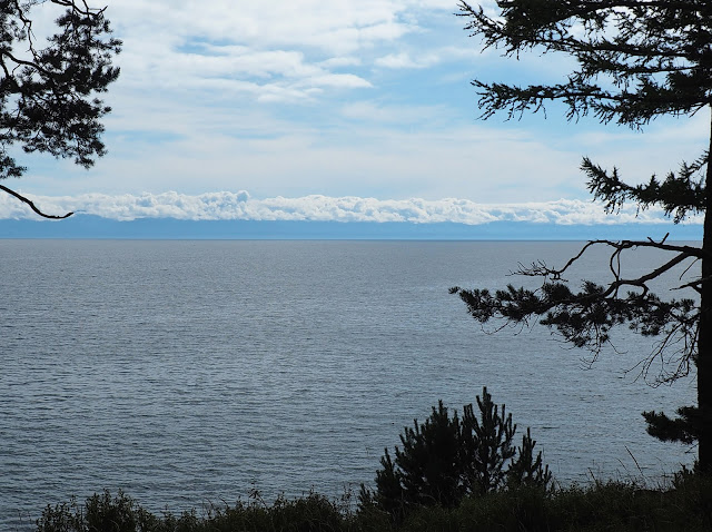 Озеро Байкал (Между Листвянкой и Большими Котами)