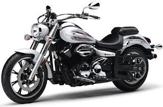 2010 White Yamaha V-Star 950