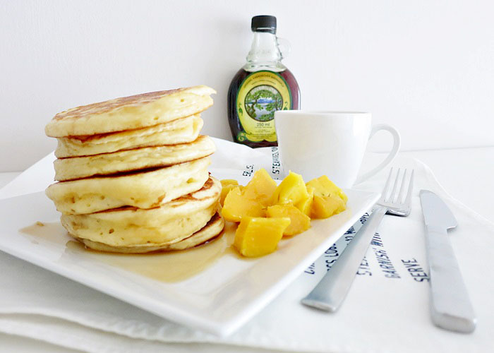 Greek Yogurt Pancakes [Pancakes mit griechischem Joghurt]