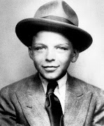 Young Frank Sinatra. Posted by Jake Ehrlich at 5:37 AM