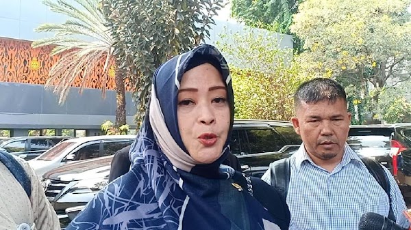 Dewi Tanjung Polisikan Massa Pro-Anies, Fahira: Dia Hobi Tebar Kebohongan