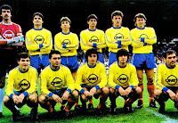 SELECCIÓN DE RUMANÍA - Temporada 1989-90 - Silviu Lung, Stefan Iovan, Dan Vasile Petrescu, Ioan Andone, Gheorghe Popescu y Danut Lupu; Ioan Ovidiu Sabau , Gheorge Hagi, Iosif Rotariu, Marius Mihai Lacatus y Gavril Pelé Balint  - OLYMPIQUE DE MARSELLA 2 (Vercruysse, Mozer) RUMANÍA 1 (Iovan) - 28/01/1990 - Partido amistoso - Marsella, Francia, Stade Velodrome