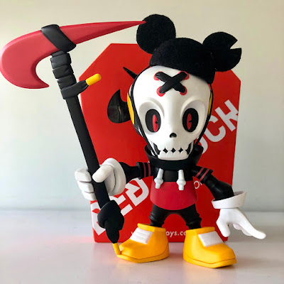 Designer Con 2022 Exclusive Ded Stock 90 Anaheim Edition Vinyl Figure by KwestOne x UVD Toys