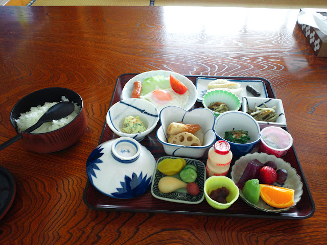 志羅山旅館の朝食