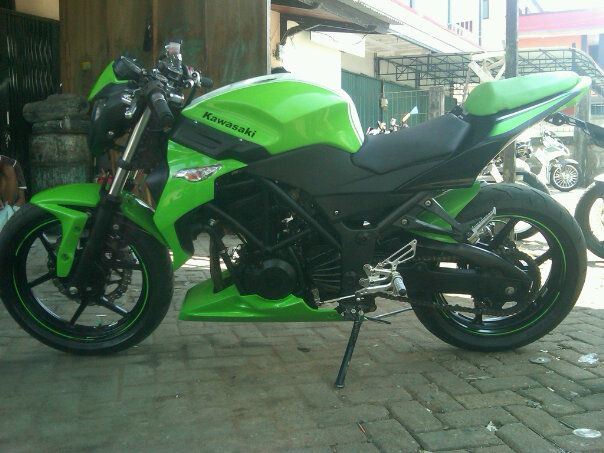 Modifikasi Ninja 250 Street Fighter