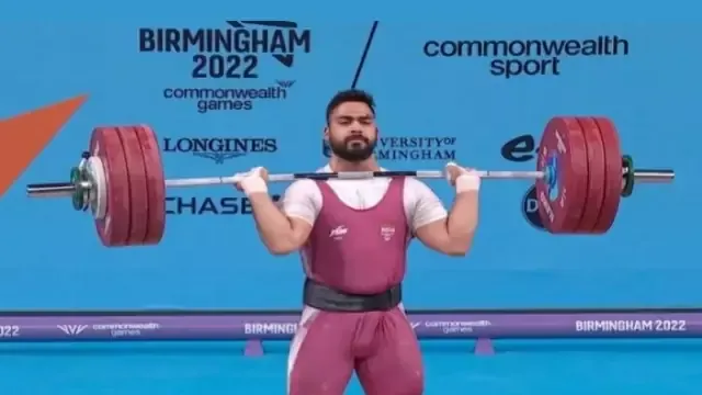 cwg-2022-weightlifter-vikas-thakur-clinches-silver-at-birmingham-commonwealth-games