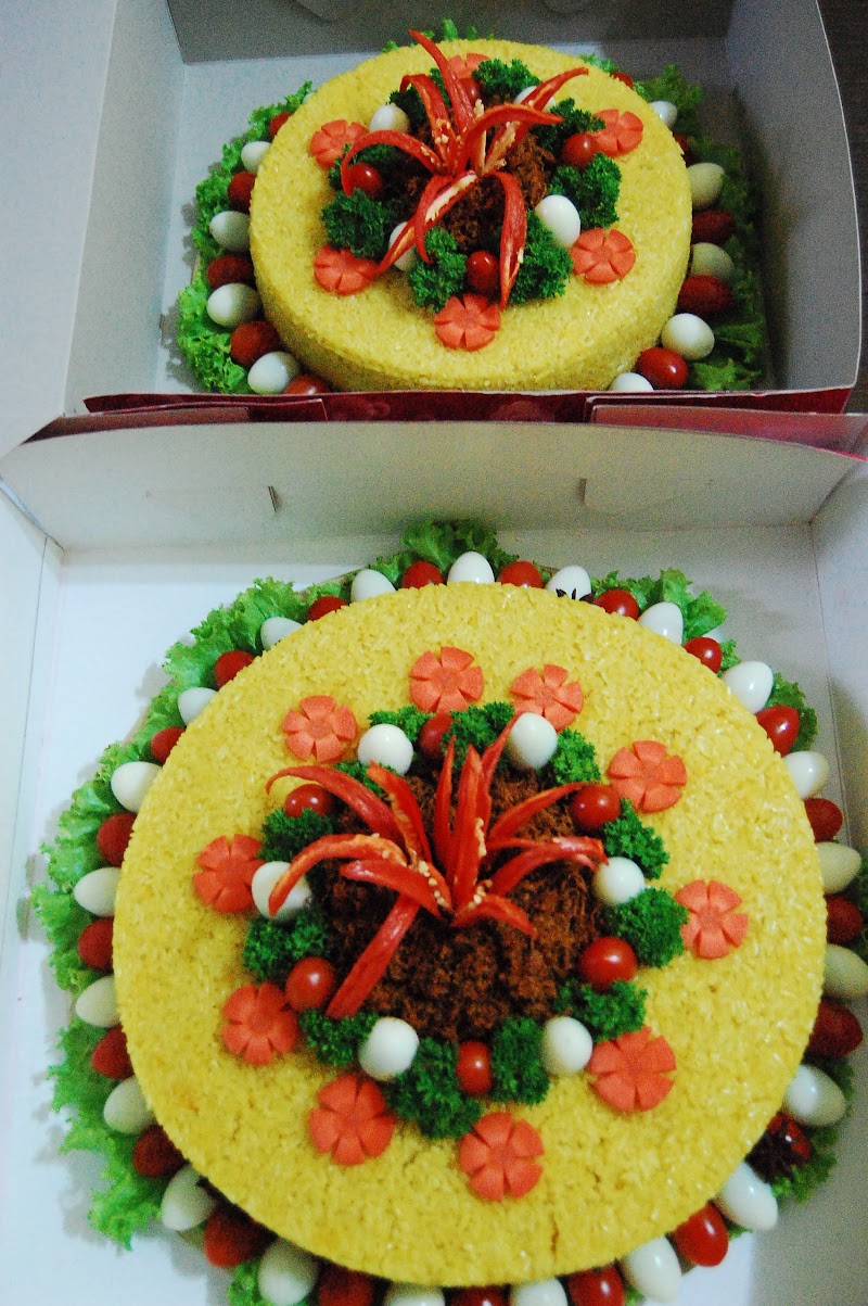 19+ Kek Pulut Kuning