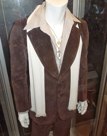 Bradley Cooper American Hustle costume