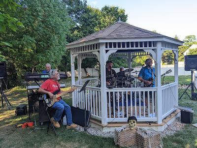 Ben Gardner's Boat provided musical entertainment