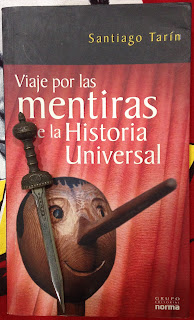 Portada del libro Viaje por las mentiras de la historia universal, de Santiago Tarín