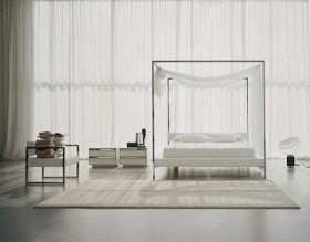 Francis Canopy Bed