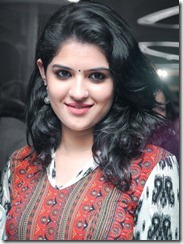 actress_deeksha_seth_gorgeous_photo