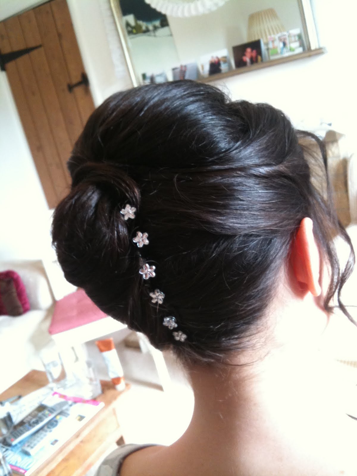 Prom Hairstyles For Medium Hair Half Up Half Down Saturday, 12 March 2011