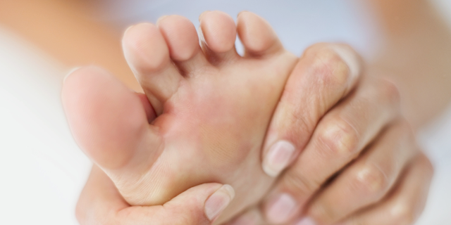 7 Ways to Prevent Foot Pain