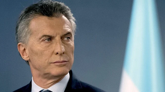 Macri se fue un mes de vacaciones a España