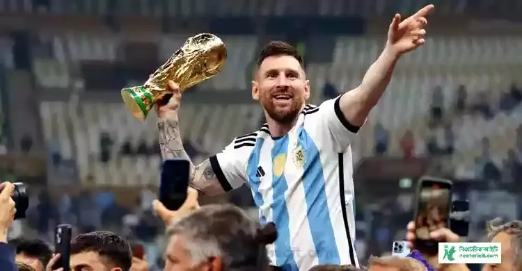 Messi Pic With World Cup - Messi Pic 2023 - Messi Pic Argentina - Messi Pic Inter Miami - Messi pic - NeotericIT.com - Image no 3