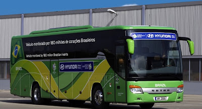 Team slogans on World Cup 2010 buses