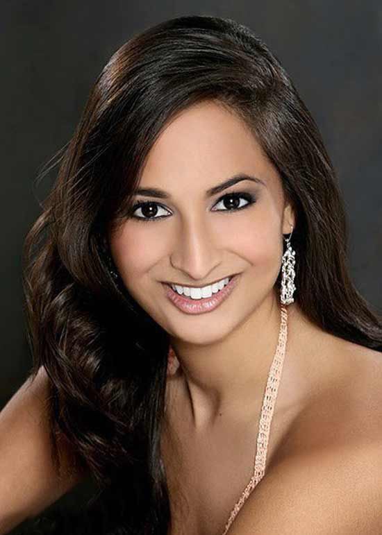 Beauty Pageant Portraits are your opportunity to shine!