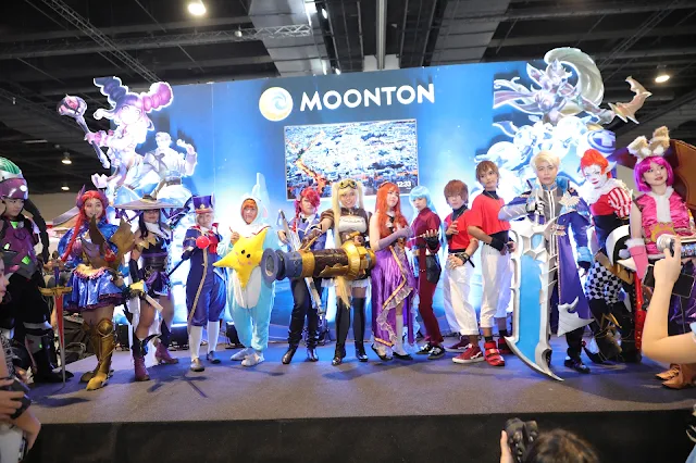 Mobile Legends: Bang Bang present at the LIGA2Kontrabida and Cosplay Mania 2019