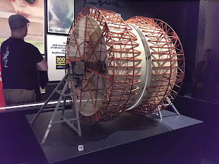 Centrifugal set model for 2001: A Space Odyssey