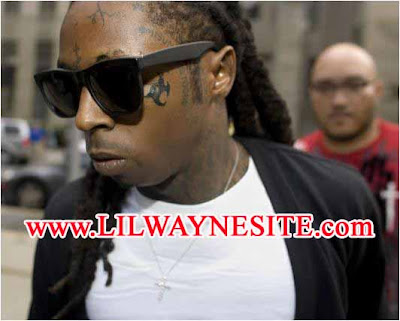 lil wayne new tattoo. Lil Wayne steps out in public