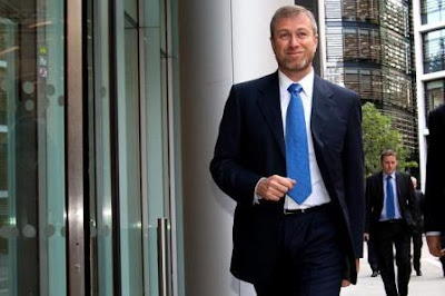  baik dari kalangan pro ataupun golongan anti klub yang terletak di London Barat Roman Abramovich: Billionaire from Nowhere