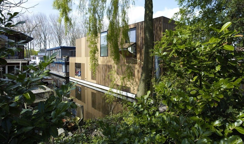 Casa sobre el agua - Framework Architects + Studio Prototype