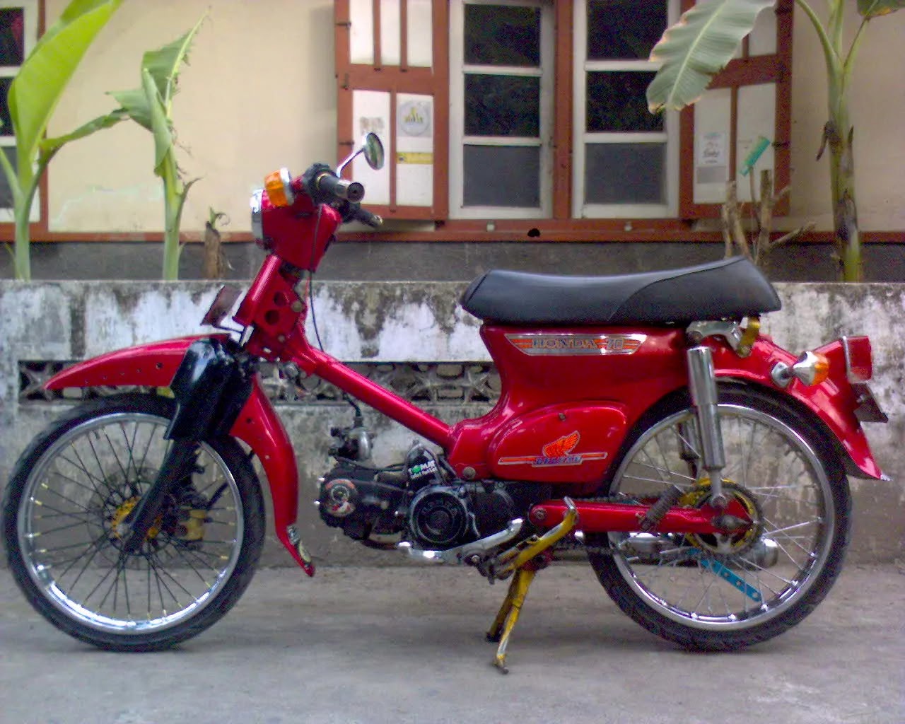 10 Modif Honda Astrea Prima Menjadi C70 Paling Keren Untuk Kontes