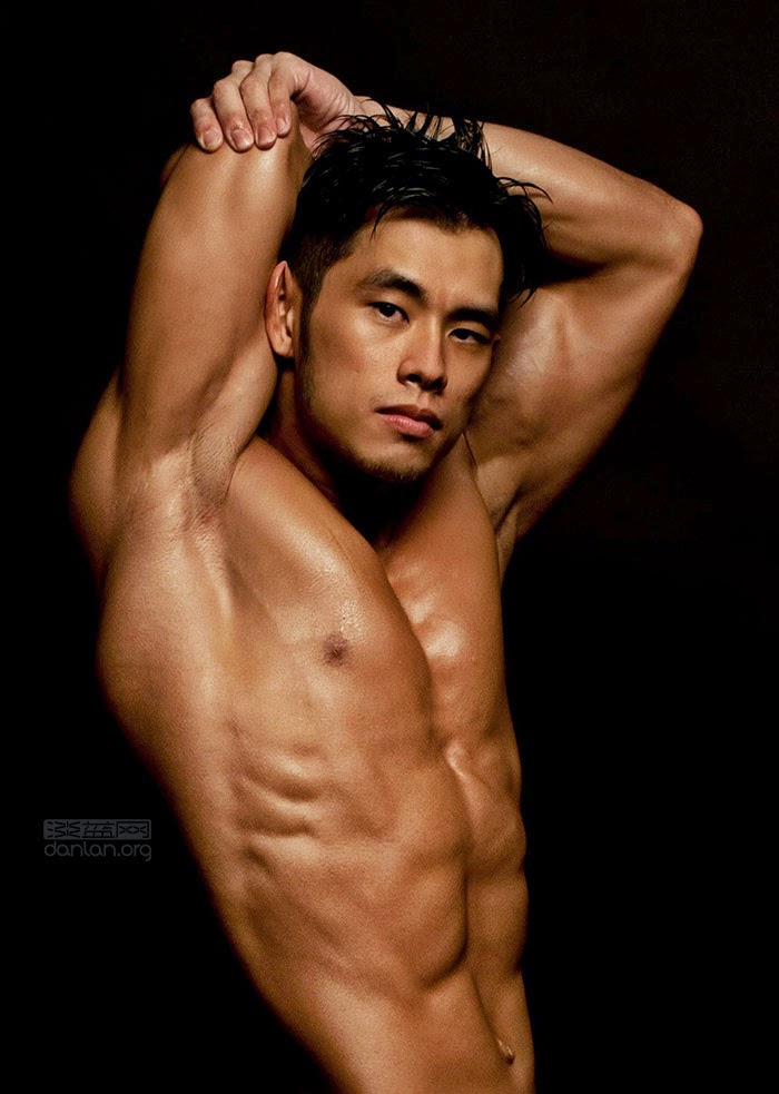 http://gayasiancollection.com/hot-asian-hunks-jordan-yeoh/