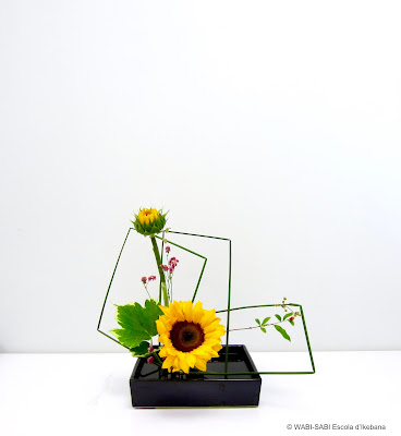 Ikebana-jiyuka-freestyle-wabisabi-escoladikebana