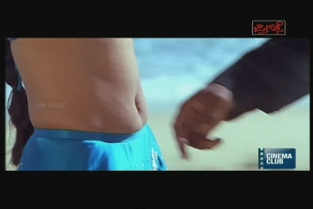 Sonali Bendre deep navel