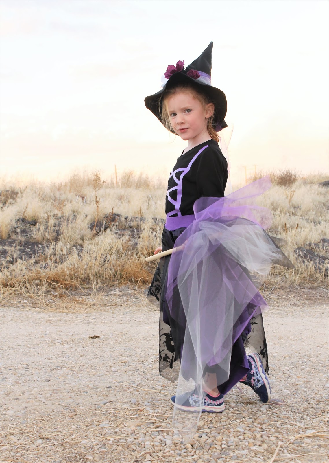 Make A Homemade Witch Costume Sew Simple Home